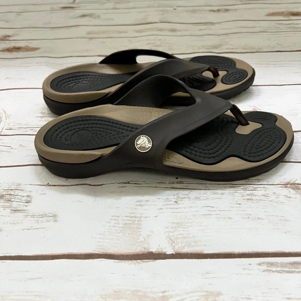 Crocs Athens Flip Flops Brown Tan Dual Comfort Sandals Mens 11
